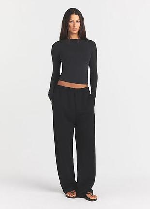 Новый оригинальный лонгслив skims fits everybodyновый оригинальный лонгслив skims fits everybody