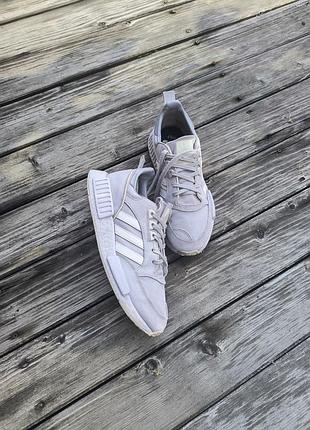 Кросівки adidas. adidas boost. кросівки 41 розмір. зручні кросівки. кросівки для тренувань