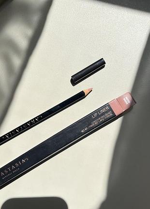 Anastasia beverly hills lip liner олівець для губ