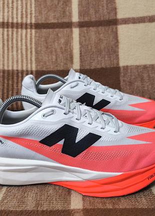 Чоловічі кросівки new balance fuelcell supercomp elite v5