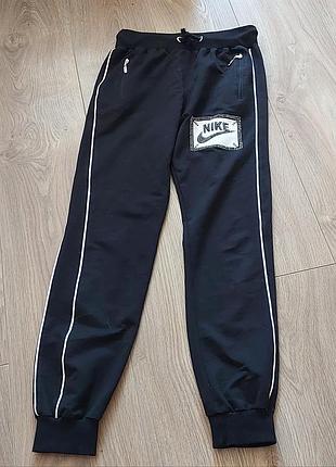 Черные джоггеры nike air ( l 6)