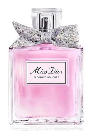 Christian dior miss dior blooming bouquet 2023 edt — розпив 5 мл, оригінал