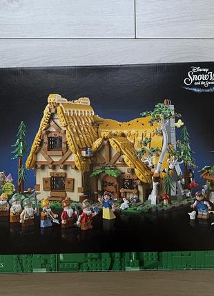 Lego disney princess будинок білосніжки (оригінал, повний набір)