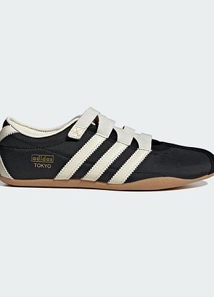 Кросівки adidas