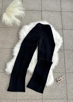 Шовкові чорні прямі брюки giorgio armani 100 % silk