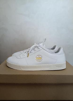 Кросівки шкіряні puma retro trainers genuine leather "club 1948" puma whit
розмір 41 довжина устілки 26.5 см( більшомірять)
нові