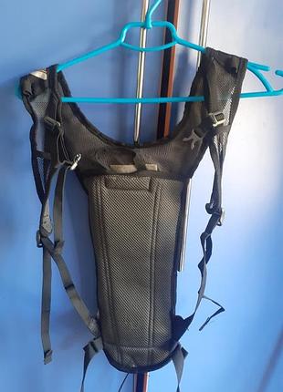Мультиспортивный рюкзак-жилет vango sprint 3 hydration pack.отоичное состояние.