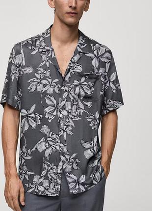 Легка чоловіча сорочка короткий рукав h&m у тропічний принт, розмір m (100% бавовна)
