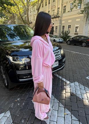 Велюровий костюмчик база на кожен день