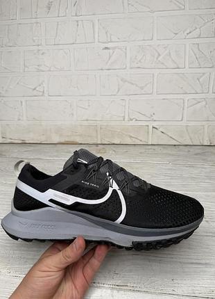 Крутые черные кроссовки nike react pegasus trail 4