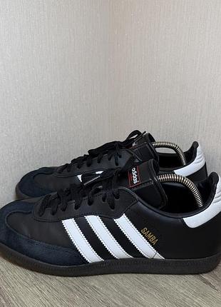 Кроссовки adidas samba