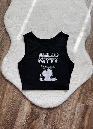 Топ с принтом hello kitty
