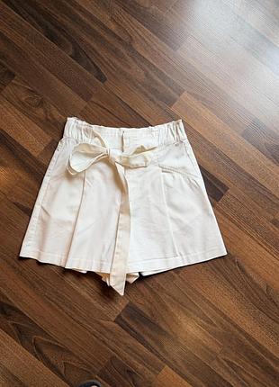 Продам шорти zara