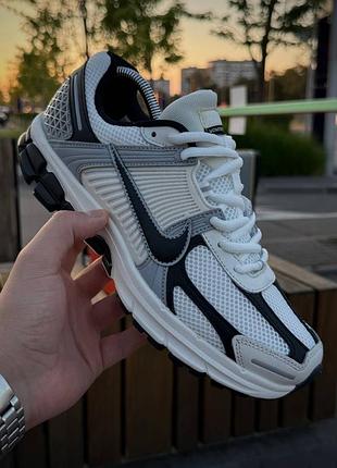 Nike zoom vomero 5