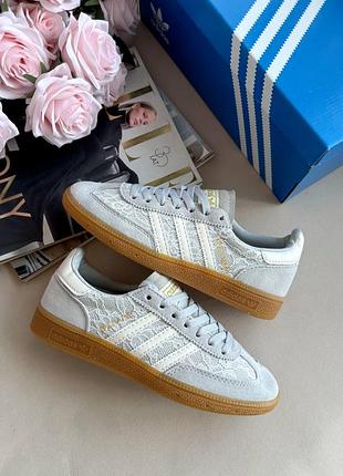 Кроссовки adidas spezial lace grey
