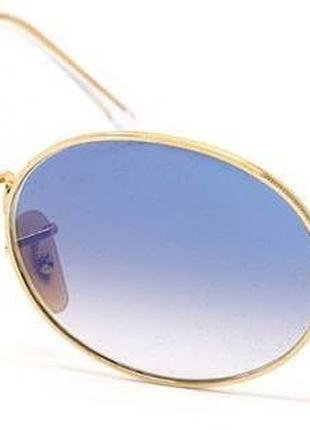 Сонцезахисні окуляри бренду ray-ban із популярної лінійки oval flat lenses