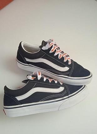 Кросівки vans