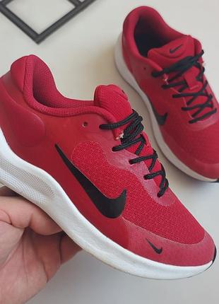 Оригинальные nike р34 длина стельки по факту 22см 
ц599грн