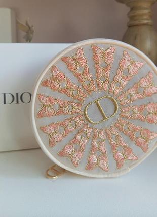Косметичка dior  з вишивкою