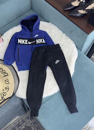 Костюм кофта штани на флісі nike на хлопчика 5-6 років