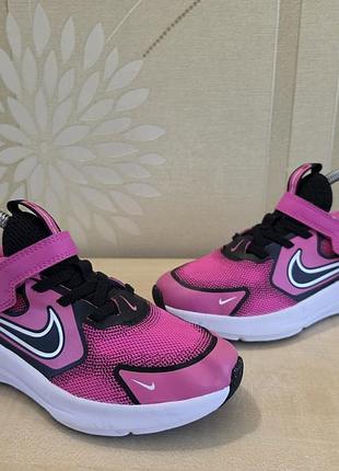 Дитячі кросівки nike cosmic runner оригінал розмір 33