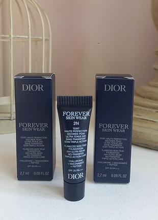 Foundation dior forever skin wear
матирующий тональный крем - 24 часа ультрастойкости