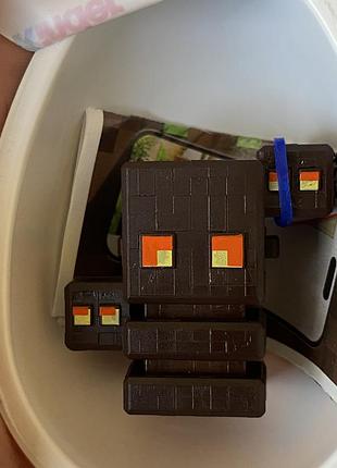 Іграшка-кіндер kinder joy minecraft (майнкрафт), магмакуб, куб магми