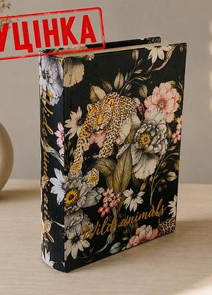 Уценка! книга-сейф с ключом из экокожи - порезы на экокоже и повреждение уголка