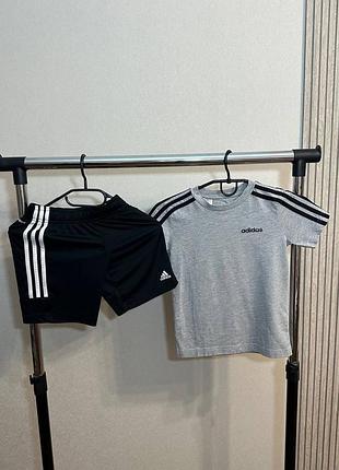Костюм adidas на 7-8 років