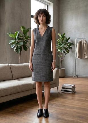 Жіноча сукня hugo boss в ідеальному стані вовна шовк розмір l
