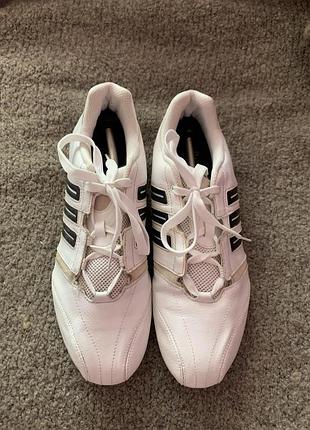 Чоловічі кросівки adidas білого кольору р.44
