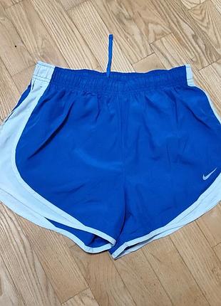 [m] женские шорты для бега nike