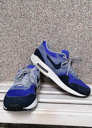 Кроссовки nike