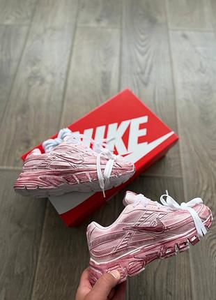 Nike initiator custom pink