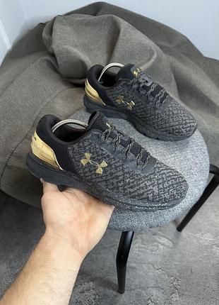 Кросівки under armour 41 26 спортивні