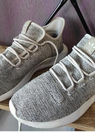 Кросівки оригінальні adidas, розмір 41
