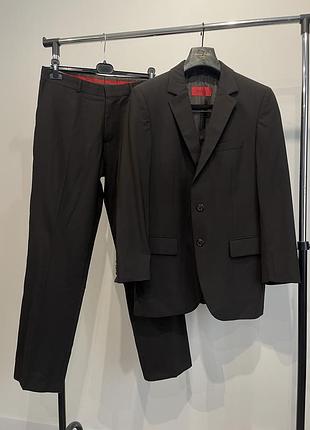 Чоловічий класичний коричневий костюм hugo boss (aamon/hago) вовна 100% оригінал 38r