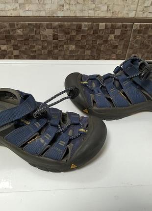 Keen сандалии 32 р