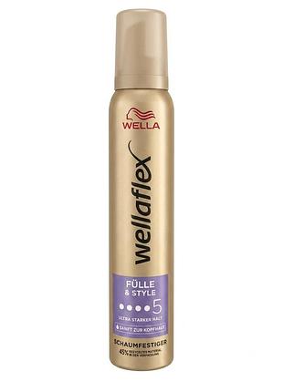 Пена wellaflex для волос fülle & style об'єм та ультрасильна сильная фиксация 200 мл
