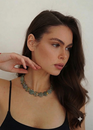 Красивое колье из натурального камня, чокер, ожерелье, длина 43 см