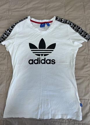 Футболка  оригинал adidas м