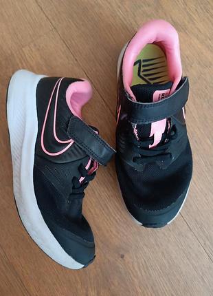 Кроссовки крассовки детские nike 29,5 р 18,5см
