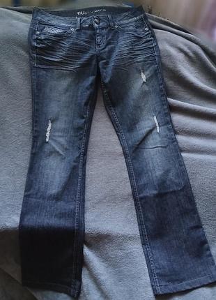 Джинси бренду guess