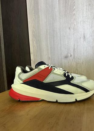 Under armour - кроссовки 3