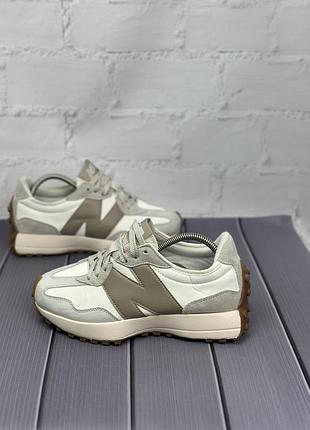 Жіночі кросівки new balance 327
