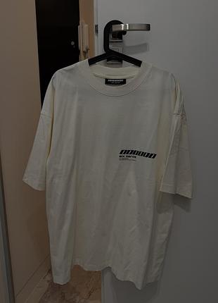 T-shirt millionaire