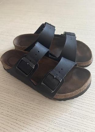 Шльопки для дівчинки birkenstock
