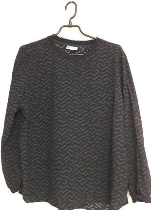 Street one 
44/xxl/52
стильная женская блуза черного цвета в синий геометрический принт
100% вискоза идеальное состояние