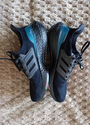 Кроссовки adidas 2