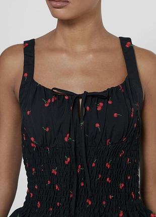 Топ topshop з вишнями cherry